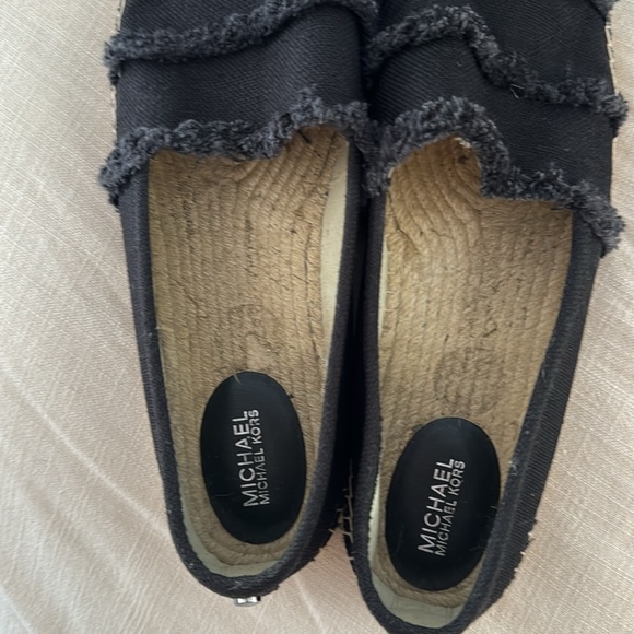 Michael Kors black espadrille flats. Black canvas with frayed fabric detail. - Picture 6 of 9